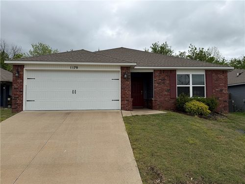 1170 S Kingfisher Ln, Fayetteville, AR, 72701-5333 | Card Image
