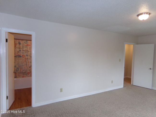 28 Donnell Ave, Townhouse with 3 bedrooms, 3 bathrooms and null parking in Havelock NC | Image 23