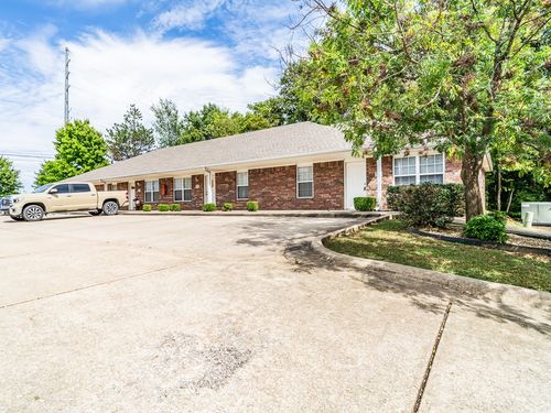 2-1102 Nw Lincoln Ct, Bentonville, AR, 72712 | Card Image