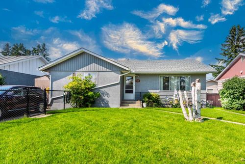 4518 Forman Crescent Se, Calgary, AB, T2A2B2 | Card Image
