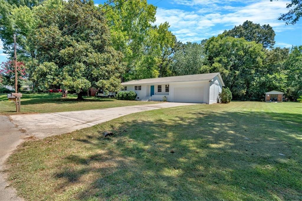 Valley Rd, Cedartown, GA 30125