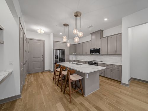 apt-3352-2700 Old Denton Rd, Carrollton, TX, 75007-6486 | Card Image