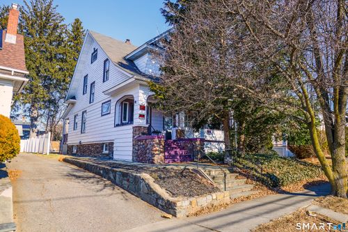 74 Harlem Ave, Bridgeport, CT, 06606-4652 | Card Image