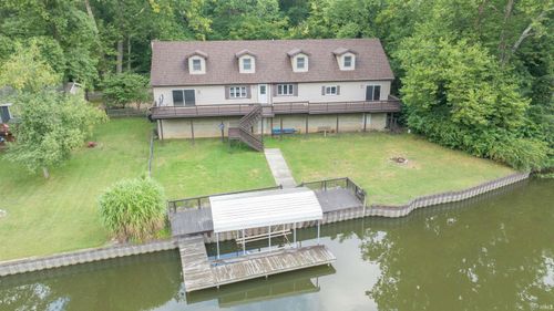 1120 N Diamond Point Ct, Monticello, IN, 47960-1439 | Card Image