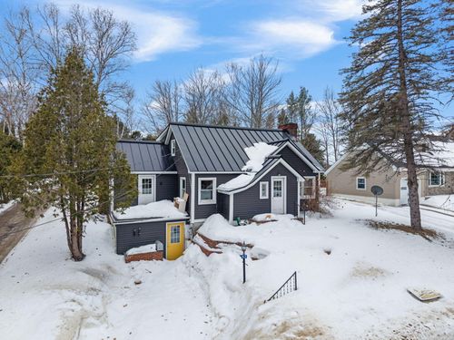 43 Westwood Avenue, Millinocket, ME, 04462 | Card Image