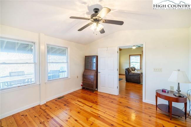 200 Bp Tree Farm Ln, House other with 3 bedrooms, 3 bathrooms and null parking in Sparta NC | Image 14