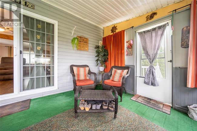 5 Elm Crt, Home with 2 bedrooms, 1 bathrooms and null parking in Mcgregor ON | Image 8