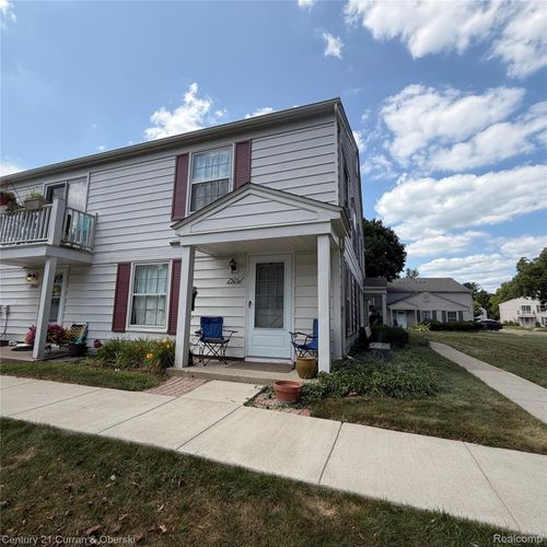 c-2926 Meadowbrook Ct, Lake Orion, MI, 48360-1726 | Card Image