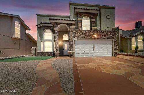 532 Northwyck Way, Horizon City, TX, 79928-7222 | Card Image