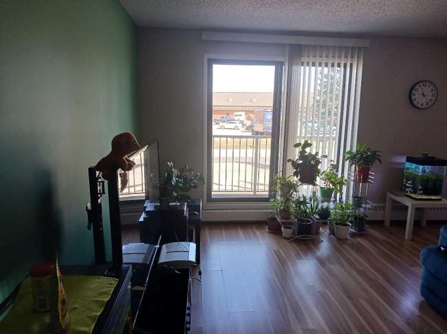 207 - 49 Bennett Street, Home with 2 bedrooms, 1 bathrooms and 1 parking in Red Deer AB | Image 9