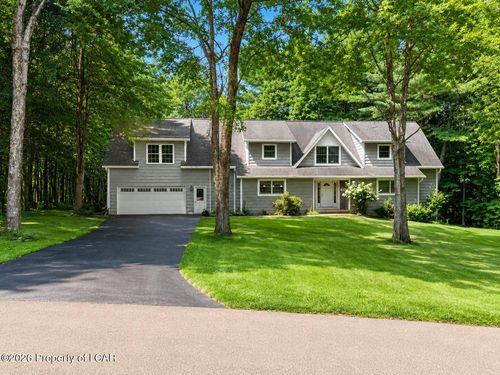 311 Hanna St, Sugarloaf, PA, 18249-1070 | Card Image