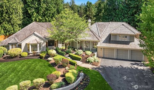 21311 Ne 69th Ct, Redmond, WA, 98053-2394 | Card Image