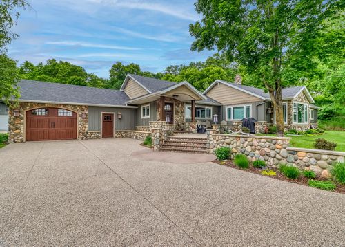 45970 County Highway 51, Perham, MN, 56573-8728 | Card Image