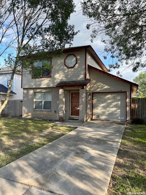 10158 Bastrop Crk, San Antonio, TX, 78245-2829 | Card Image