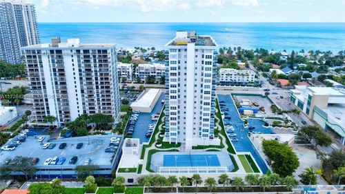 3j-3015 N Ocean Blvd, Fort Lauderdale, FL, 33308-7315 | Card Image