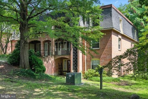 apt-d-8110 Colony Point Rd, SPRINGFIELD, VA, 22152-1155 | Card Image