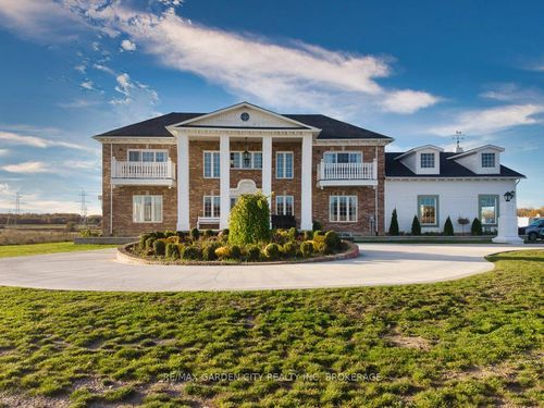 {{alt}} | Card Image