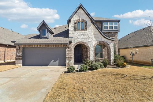 305 White Tail Ln, Alvarado, TX, 76009-3288 | Card Image