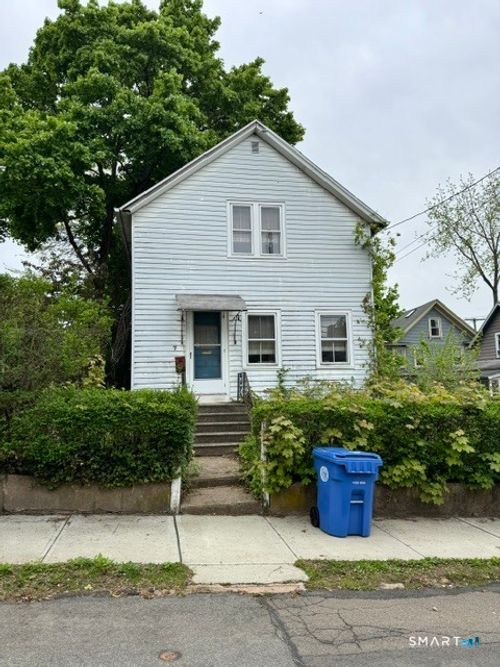 7 Clifton Street, New Haven, CT, 06513 | Card Image