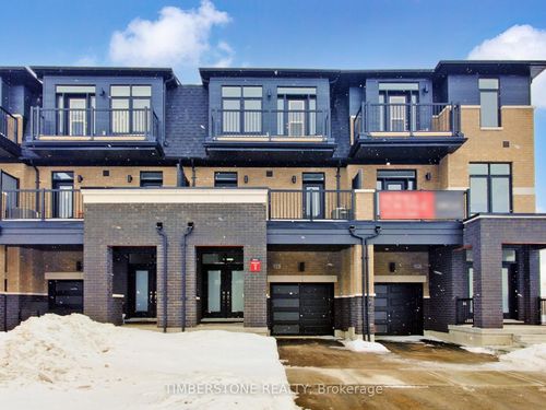 84 Blue Pond Dr, Brampton, ON, L7A5M1 | Card Image