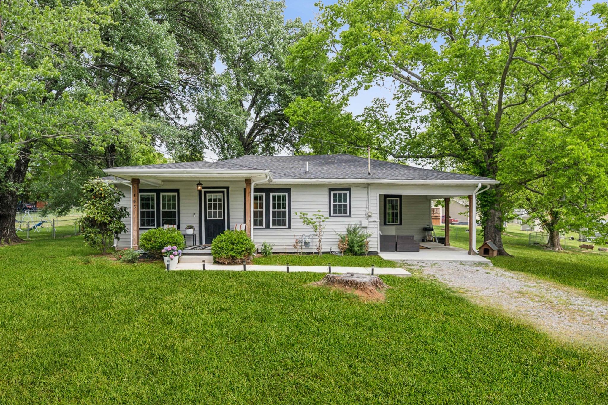 Cates St, Shelbyville, TN 37160