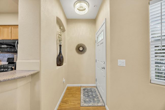 UNIT-1226 - 1200 Moon Cir, Condo with 2 bedrooms, 2 bathrooms and null parking in Folsom CA | Image 8