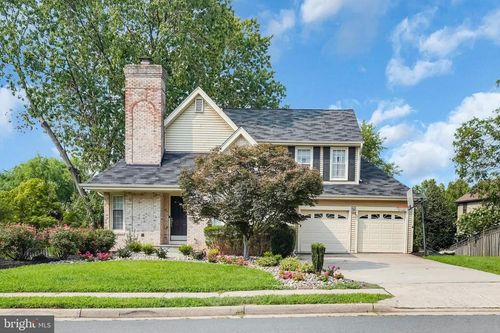 3251 Kinross Cir, HERNDON, VA, 20171-3318 | Card Image