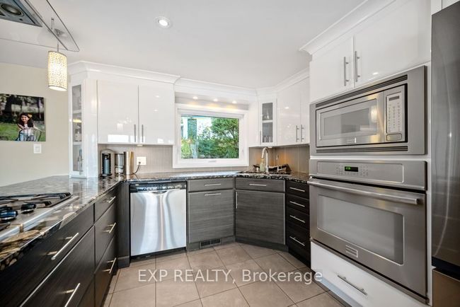 3094 Barlow Cres, House other with 3 bedrooms, 2 bathrooms and 4 parking in Dunrobin ON | Image 15