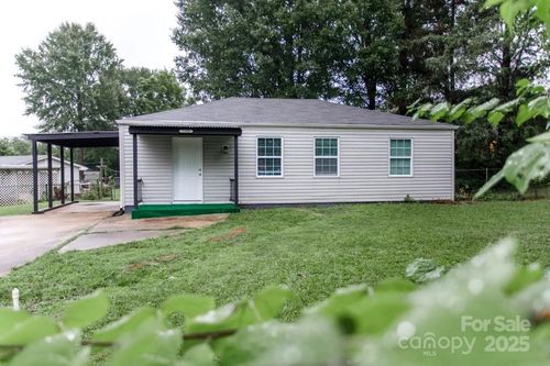 1103 Amelia Ave, Rock Hill, SC, 29732-2421 | Card Image