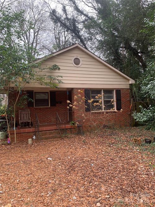 2500 Markham Ct, Charlotte, NC, 28205-4147 | Card Image