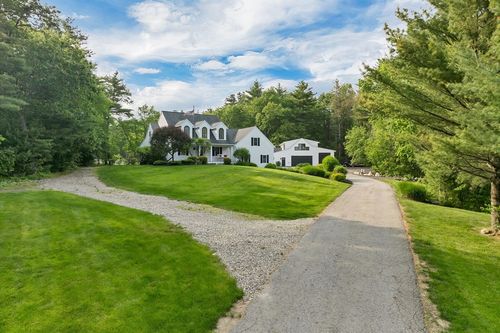 75 Glen St, Rowley, MA, 01969-1642 | Card Image