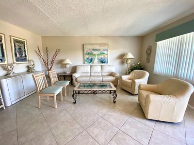 4006 Ventnor G, Condo with 2 bedrooms, 2 bathrooms and null parking in Deerfield Beach FL | Image 1