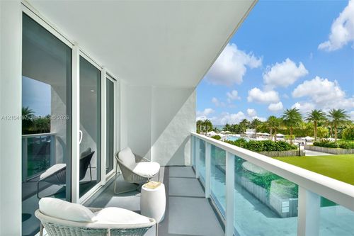 303-2301 Collins Ave, Miami Beach, FL, 33139-1627 | Card Image