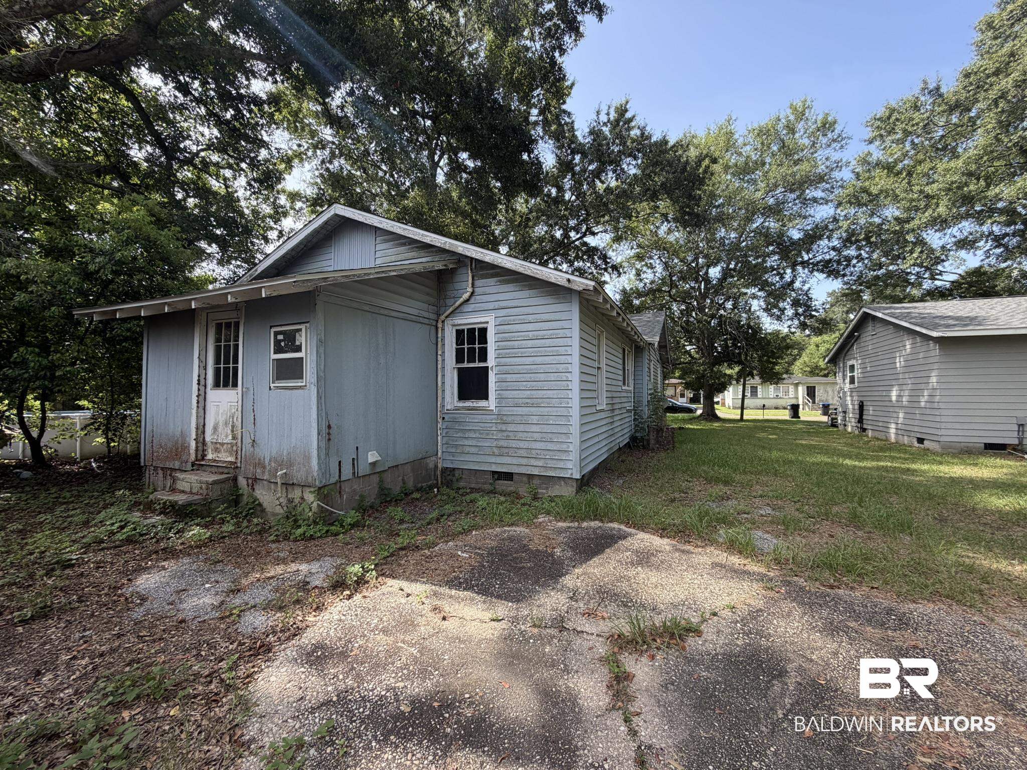 Residential in Chickasaw 3
