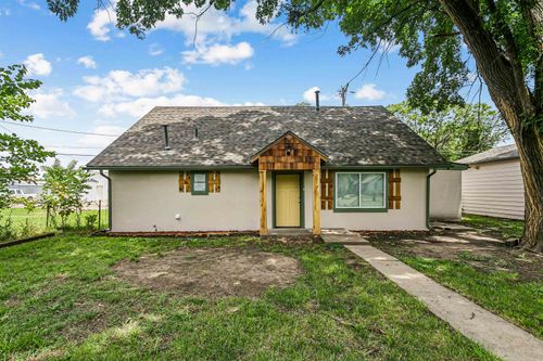 1836 S Laura Ave, Wichita, KS, 67211-4419 | Card Image