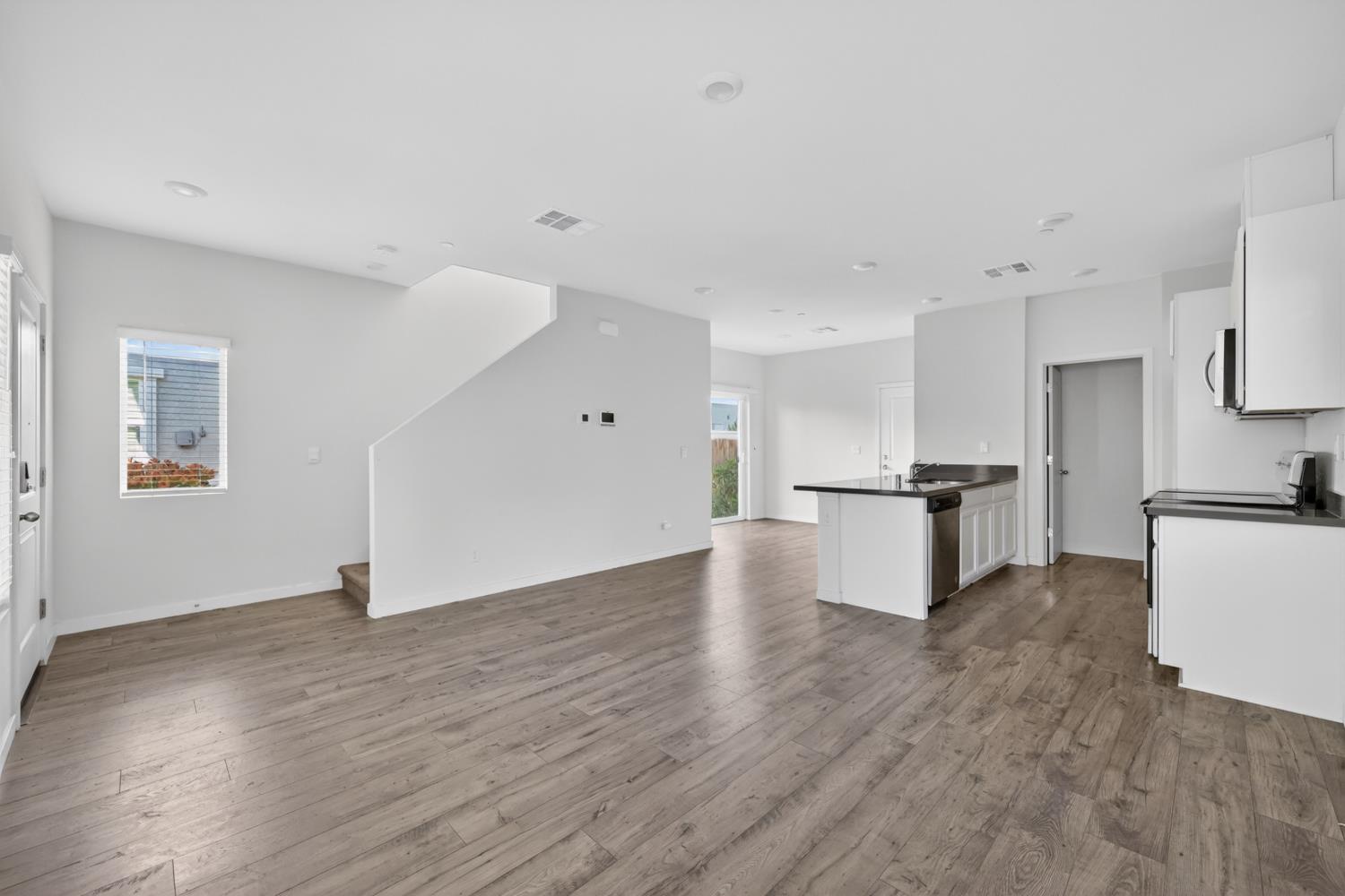 Residential in Roseville 4