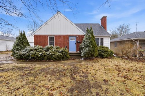 242 Wisconsin Street, MAYVILLE, WI, 53050 | Card Image