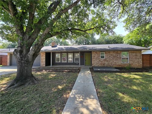 1360 Poppy Ln, New Braunfels, TX, 78130-3525 | Card Image