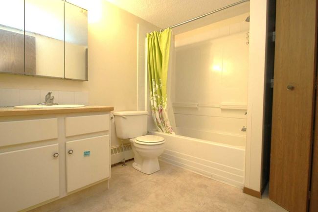 201 - 4405 48 Avenue, Condo with 1 bedrooms, 1 bathrooms and 1 parking in Red Deer AB | Image 12