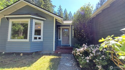 14665 Nw Honeyhill Loop, Seabeck, WA, 98380-9520 | Card Image