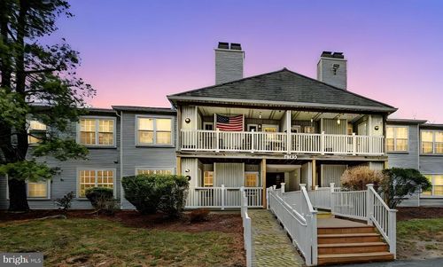 1604 Waters Edge Dr, NEWARK, DE, 19702-6342 | Card Image