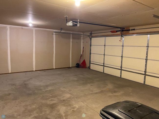 Garage2.jpg | Image 20
