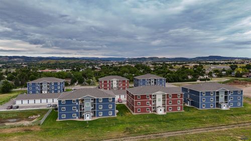 1050 Valley Dr, Rapid City, SD, 57701 | Card Image