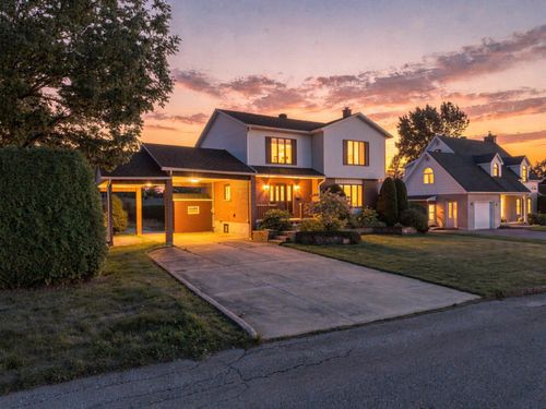 2790 Rue De Champagne, Sherbrooke, QC, J1K1W8 | Card Image