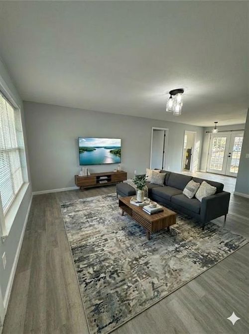 801 W Arthur St, Hugo, OK, 74743-2270 | Card Image