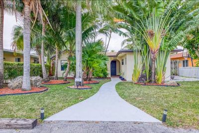 231 Ne 23rd Ave, House other with 3 bedrooms, 2 bathrooms and null parking in Pompano Beach FL | Image 1