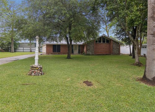 1206 Fay Rd, Kemah, TX, 77565-3001 | Card Image