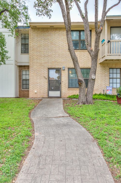 1738 Utah Ave, San Angelo, TX, 76904-7149 | Card Image