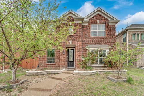 345 Twin Creeks Dr, Garland, TX, 75040-6803 | Card Image