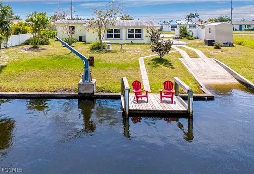 21380 Edgewater Dr, PORT CHARLOTTE, FL, 33952-9173 | Card Image